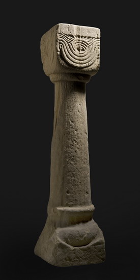 Säulen aus der Pfalz Wimpfen. Bad Wimpfen am Berg, Pfalz Wimpfen, um 1170/1180