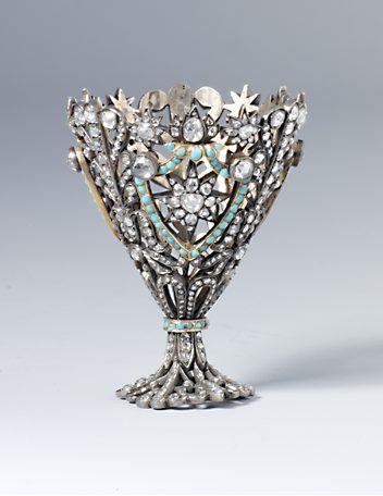 Halterung f&uuml;r eine Kaffeetasse