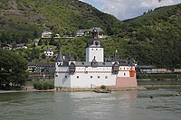 Zollburg Pfalzgrafenstein auf einer Rheininsel