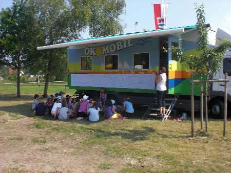 Das �komobil im Einsatz an der Donau