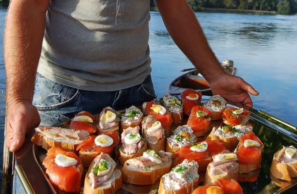 Purer Genuss: Auch das ist der Untersee. Fischbaguette. Bild &copy; Petra Reinm&ouml;ller
