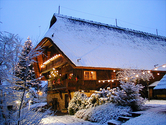 Der landesweit bekannte F&uuml;rstenberger Hof in Zell- Unterharmersbach wird immer wieder zum Weihnachtshof und begeistert mit unvergesslichen Ausstellungen seine Besucher. &copy; TI Zell a. Harmersbach