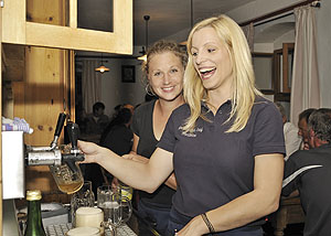 Bier ist nicht gleich Bier. Die Oberpfälzer Zoiglkultur umfasst den gesamten Prozess von der Brauerei bis zum Ausschank. Foto unesco / © Reinhard Fütterer