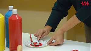 Youtube-Tutorial: Anrühren von Druckfarben. Foto: Museen der Stadt Freiburg