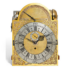 Zifferblatt und Schild der Möllinger Uhr. Foto: Van Ham/SSG