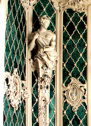 Neues Schloss Tttnang, Stuckarbeiten von Josepf Anton Feuchtmayer im Grünen Kabinett. Fotos: kulturer.be