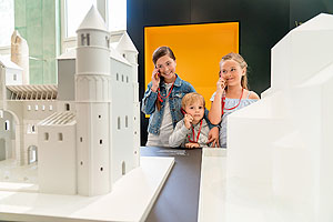 Audioguides machen Geschichte im Dommuseum Ottonianum in Magdeburg für alle verständlich. Bild: Magdeburg Marketing, Foto: Andreas Lander