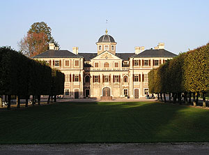 Schloss Favorite, Außenansicht nach Südwesten. Foto: kulturer.be