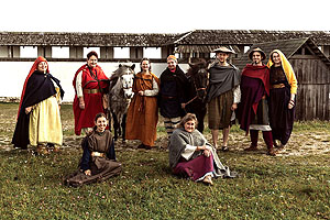 Heuneburg - Stadt Pyrene, Darsteller und Akteure beim Keltenfest. Foto: Nadine Bäumler, SSG