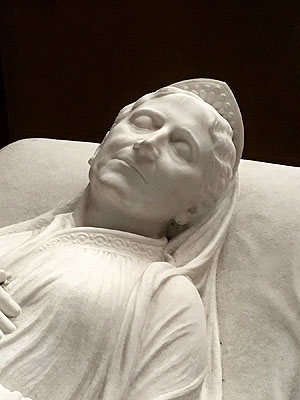 Grabmal der Großherzogin Luise in der Großherzoglichen Grabkapelle Karlsruhe. Foto: kulturer.be