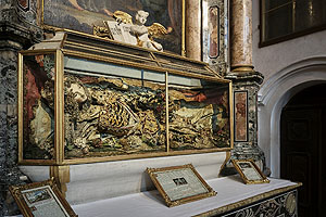 Schlosskirche Rastatt, Reliquien der Heiligen Teodora. Foto: Günther Bayer / ssg