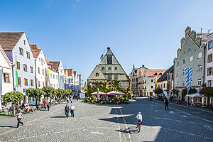 Weiden / Oberpfalz, Marktplatz. Foto: Tourismus-Zentrum Oberpfälzer Wald/Landkreis Neustadt an der Waldnaab