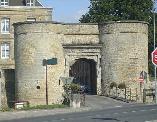 Bergues, Porte de Bierne
