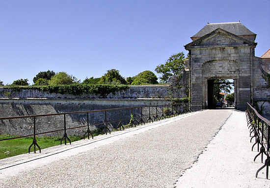 St. Martin de Ré, Porte Thoiras, Feldseite